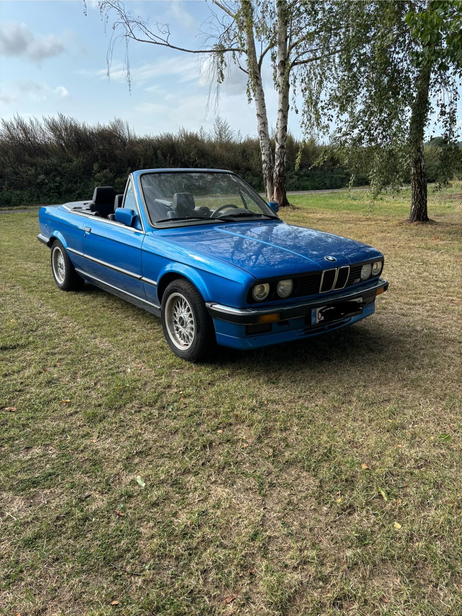 BMW 325i (Vendue) - Image 3