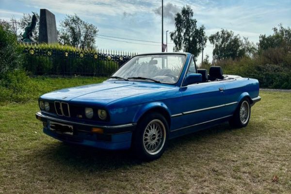 BMW 325i
